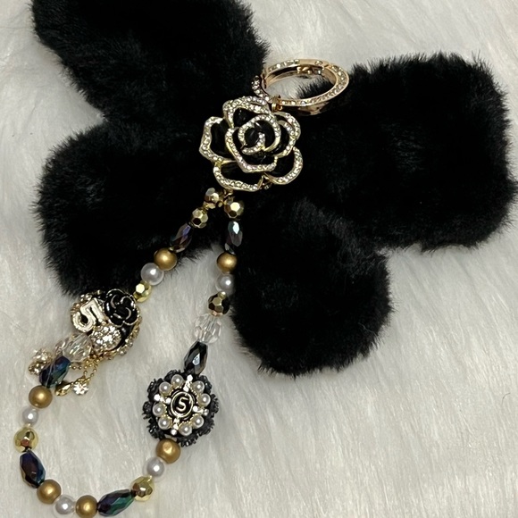 Handmade Phone Chain - Picture 1 of 1